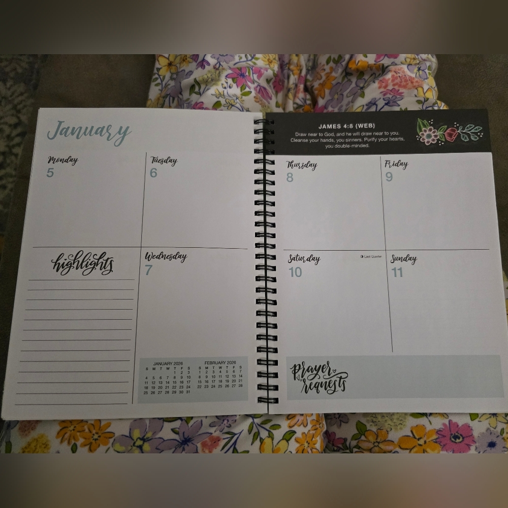 Prayer Journal For Women 2026 Planner - Picture 9 of 16